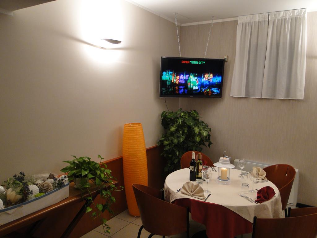 Hotel Moderno غروميلو ديل مونتيه المظهر الخارجي الصورة