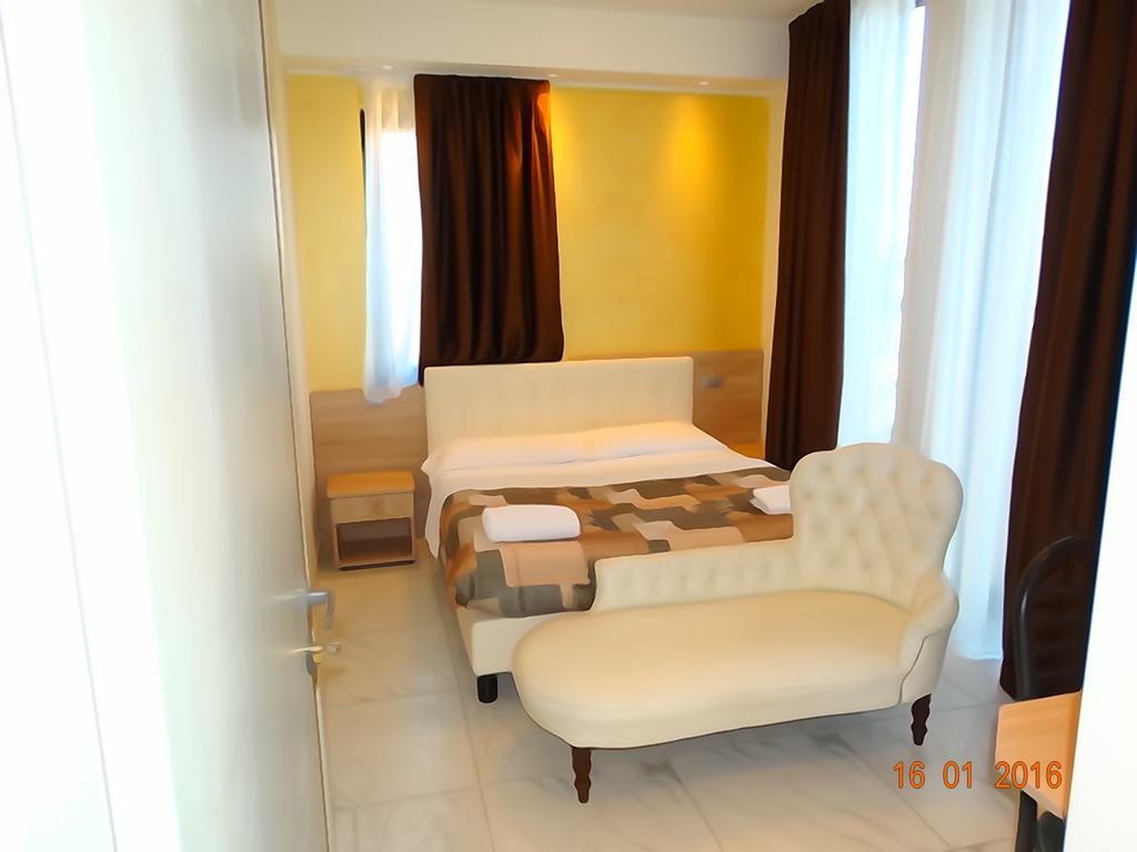 Hotel Moderno غروميلو ديل مونتيه المظهر الخارجي الصورة